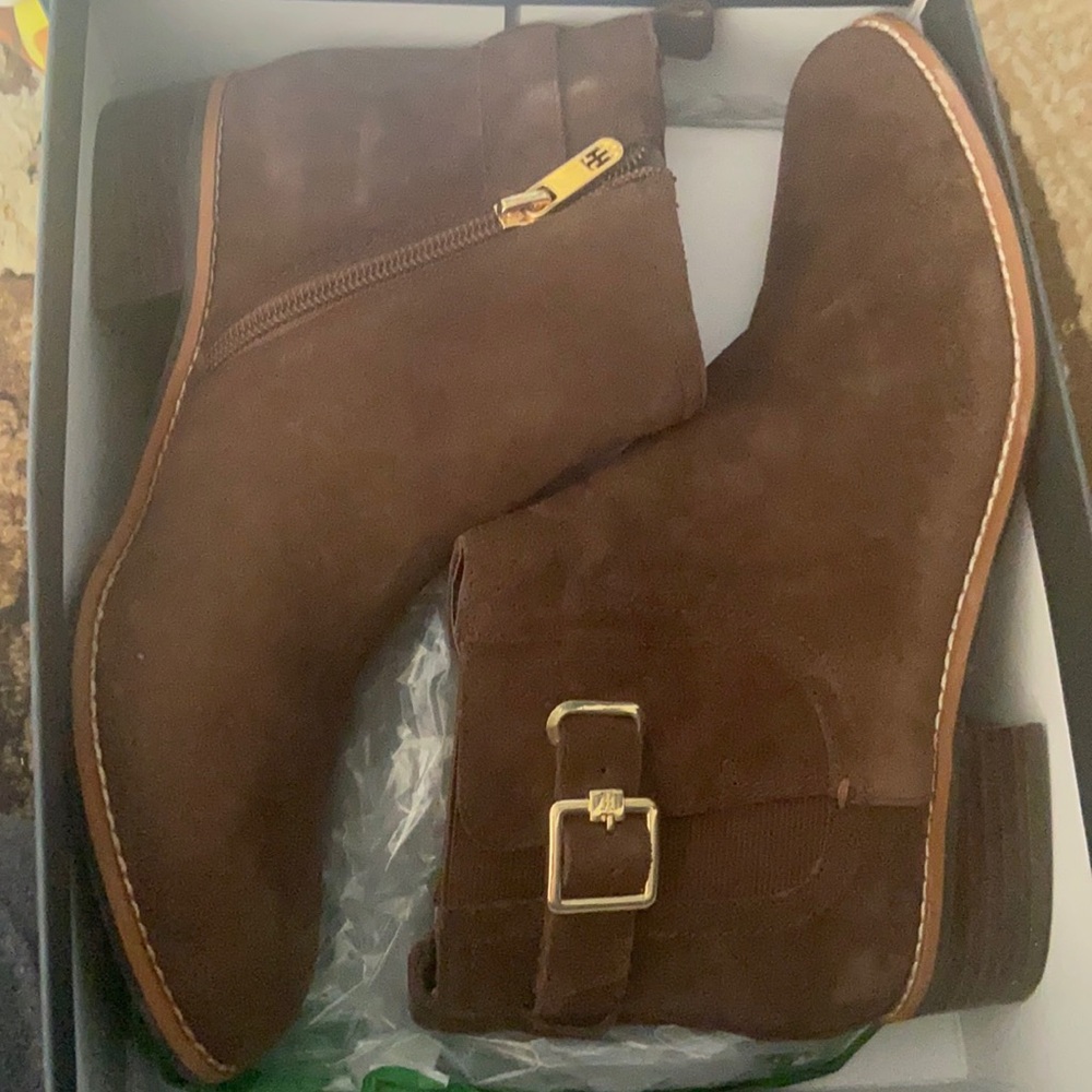 Tommy Hilfiger suede brown boots